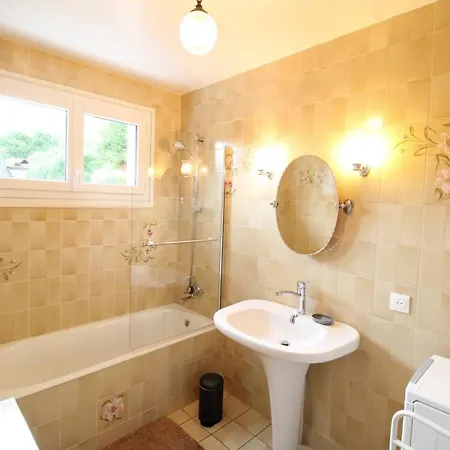 Maison De Caractere A Mandailles-st-julien, 4 Pers, Proche Puy Mary, Jardin, Cheminee, Animaux Ok - Fr-1-742-565 Mandailles-Saint-Julien