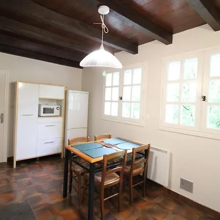 Holiday home Maison De Caractere A Mandailles-st-julien, 4 Pers, Proche Puy Mary, Jardin, Cheminee, Animaux Ok - Fr-1-742-565 *