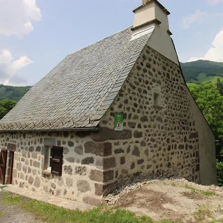 Maison De Caractere A Mandailles-st-julien, 4 Pers, Proche Puy Mary, Jardin, Cheminee, Animaux Ok - Fr-1-742-565 *
