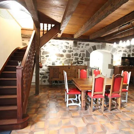 Holiday home Maison De Caractere A Mandailles-st-julien, 4 Pers, Proche Puy Mary, Jardin, Cheminee, Animaux Ok - Fr-1-742-565 Mandailles-Saint-Julien